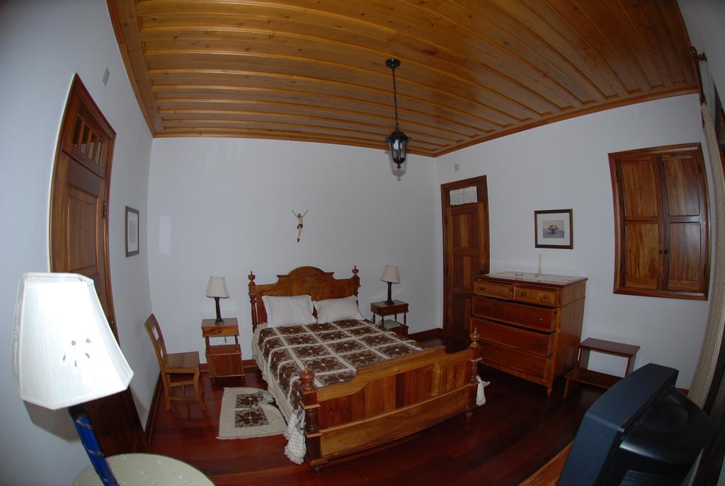Quinta Dos Figos "5 Trevos Gold" Villa Praia da Vitoria Room photo